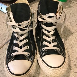 Black converse high tops